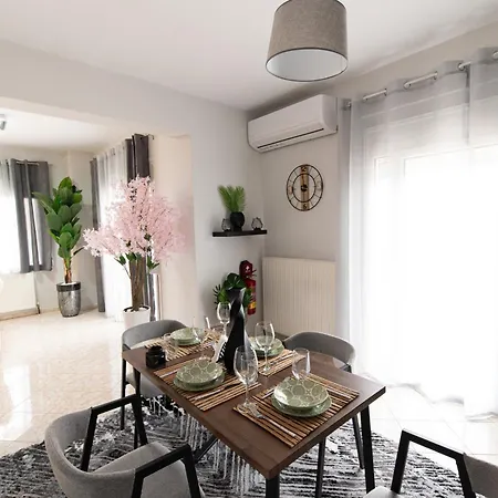 Luxury * Askos